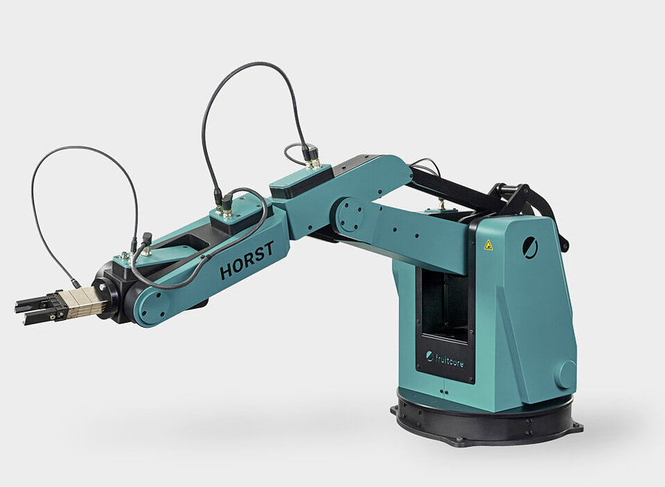 Automatic Loading and Unloading Increase Throughput During UDI Marking